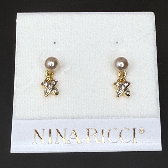 Nina Ricci Jewelry - NWT Nina Ricci 22k Gold Swarovski Crystal Pearl Earrings